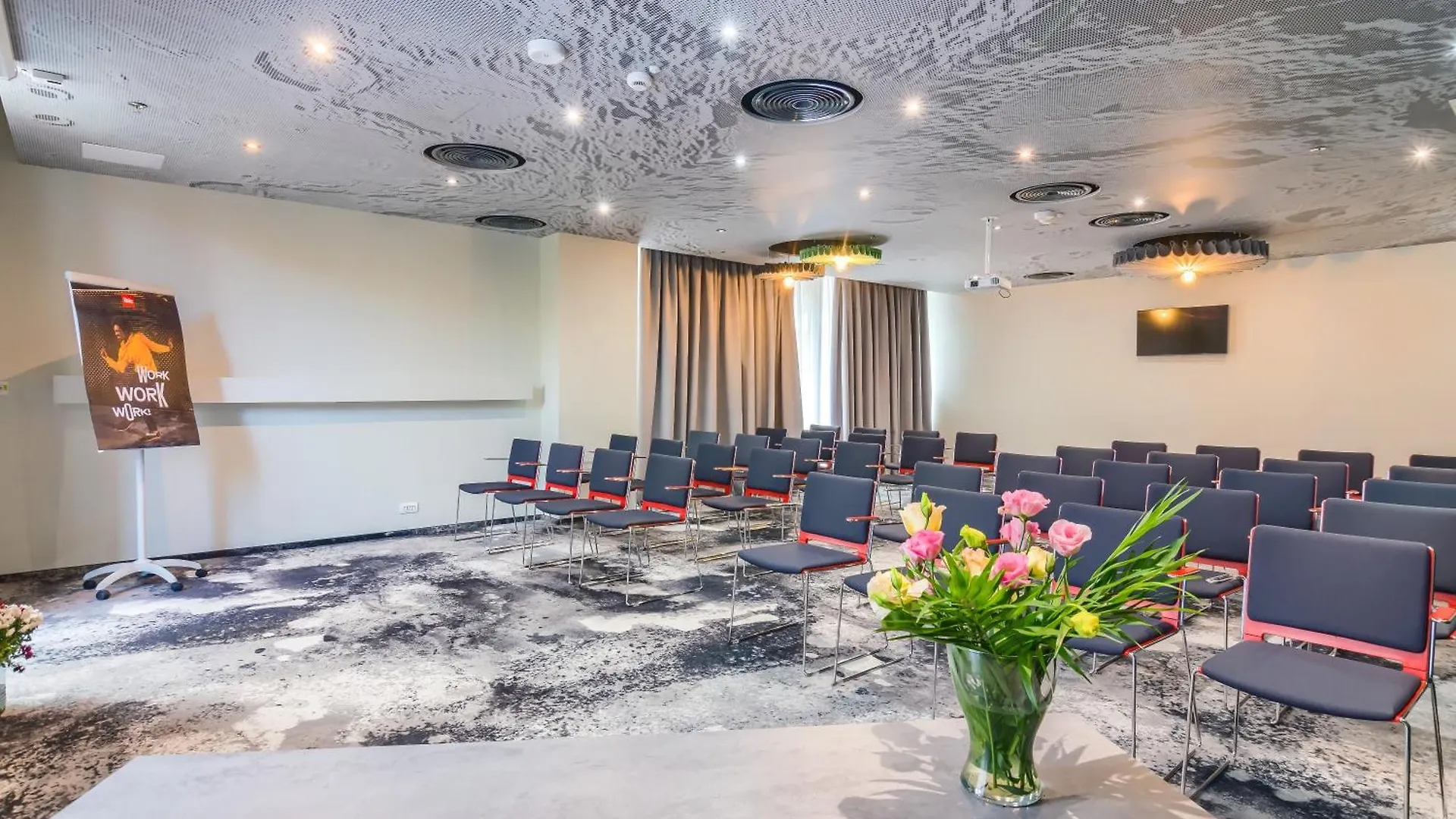 Ibis Bucharest Politehnica Hotel