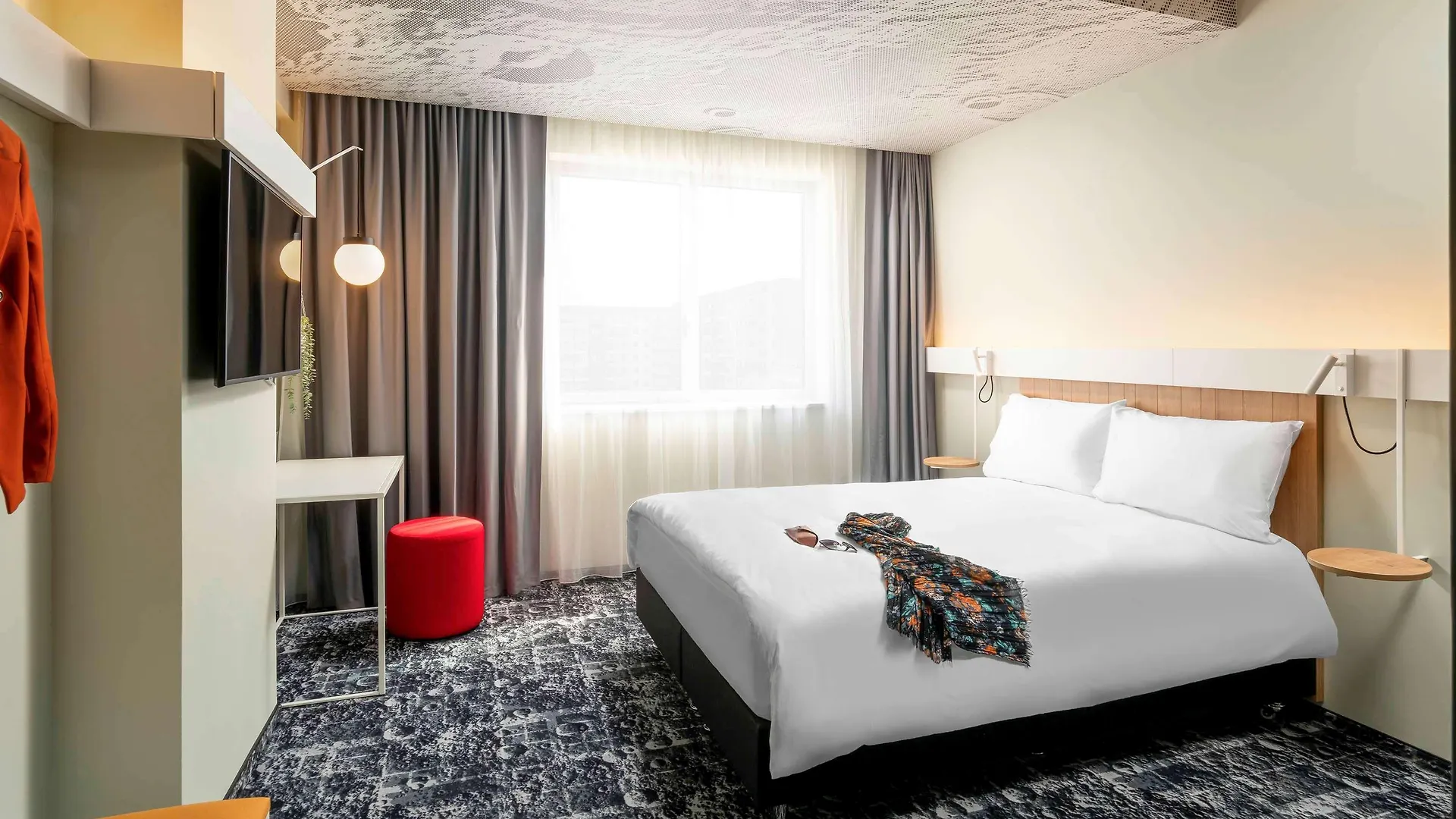 Ibis Bucharest Politehnica Hotel 3*,  Romania
