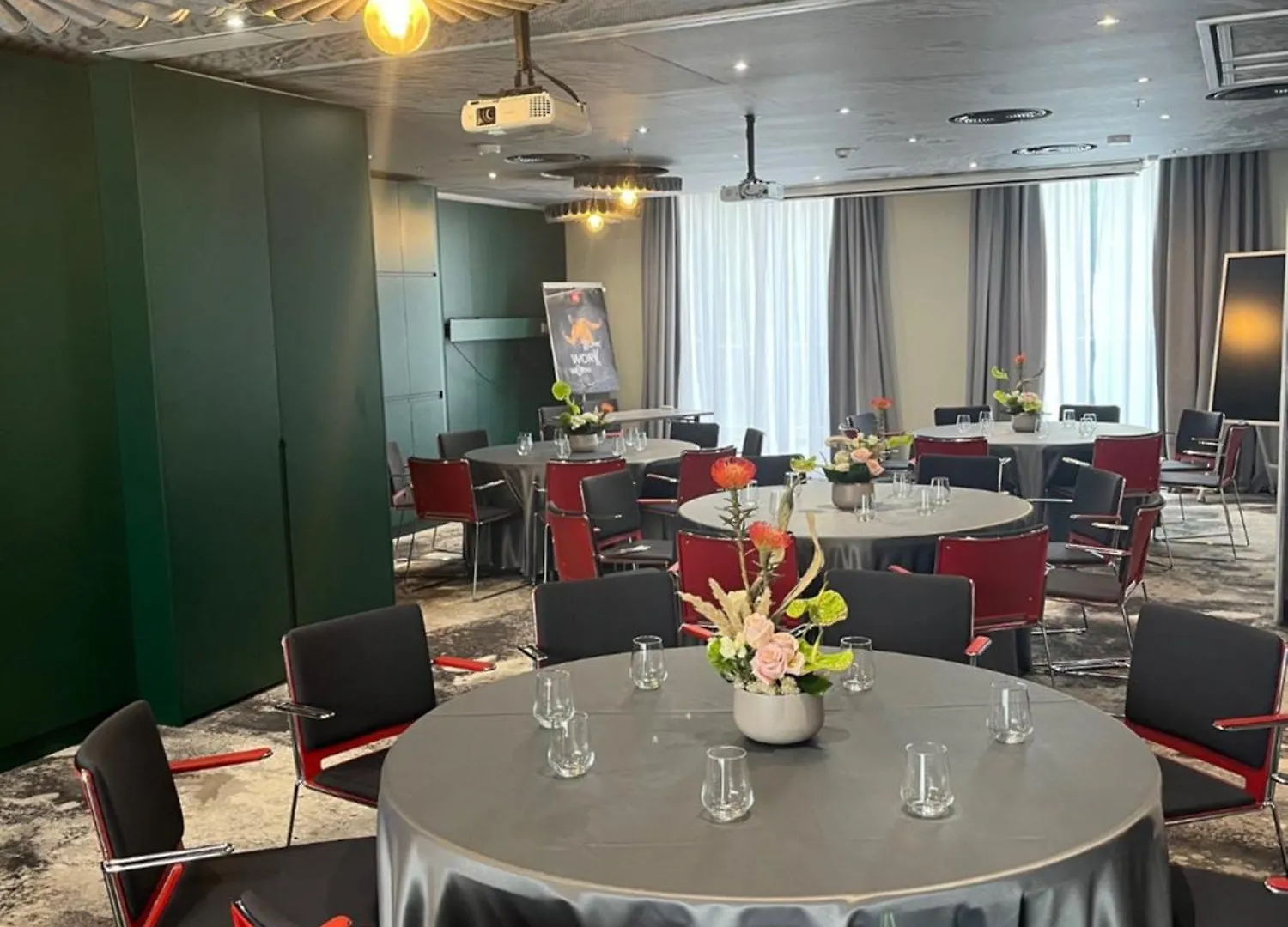 Ibis Bucharest Politehnica Hotel 3*,  Romania